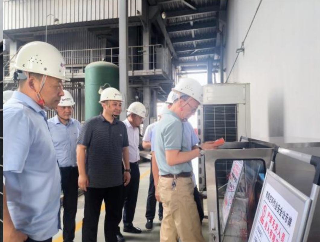 资阳市政公用集团熊新国一行到铂瑞（资阳）发展安全出产督导工作